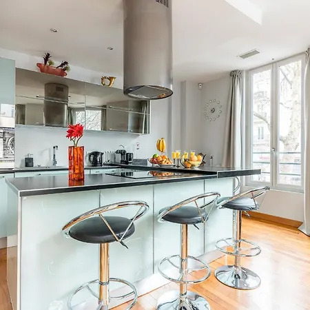 Apartment Typical Parisian 70 Sqm Paris